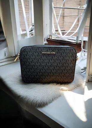 Стильная сумка michael kors