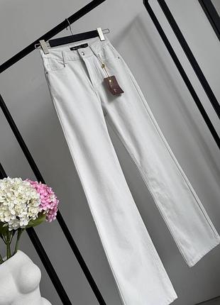 Жіночи джинси