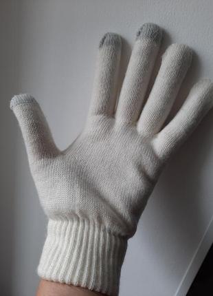 Белые перчатки