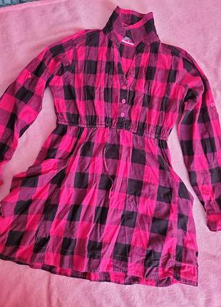 Рубашка туника на длинныйрукав женская розовая в клетку с крупными карманами и резинкой на талии