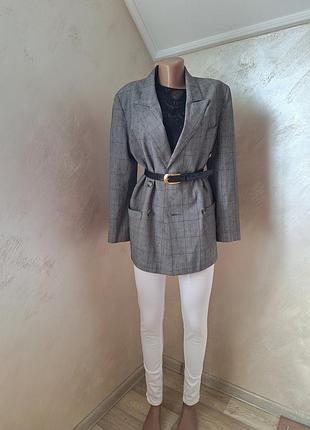 Пиджачок-жакет р 38-40