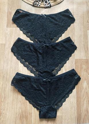 Комплект кружевных трусиков 3 шт