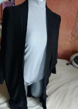 Кардиган чорний