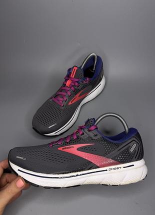 Кросівки brooks