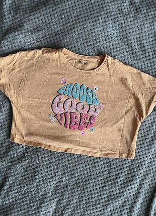 Топ персиковий з паєтками