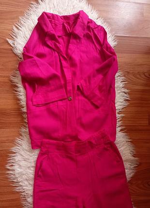 Фірмовий лляний костюм s-m.