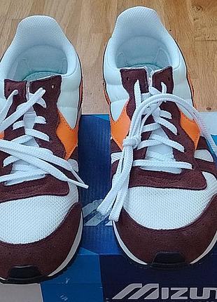 Чоловічі бігові кросівки mizuno runbird ml 87 по устілці 27.5 см