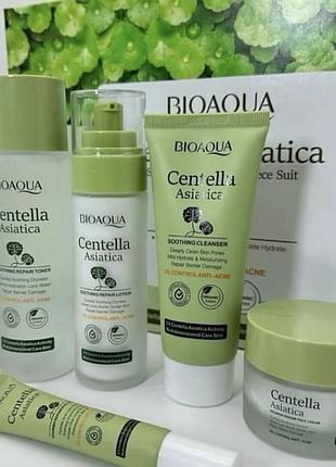 Подарунковий набір з азіатською центелою bioaqua centella asiatica soothing repair six-piece suit