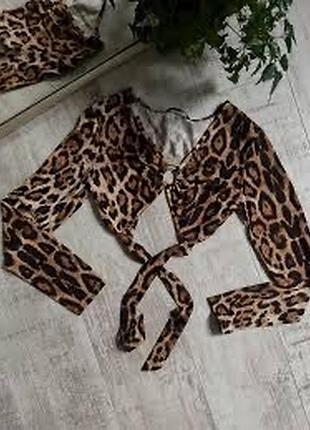 Укорочений топ кроп shein з леопардовим принтом з довгими рукавами та кільцем