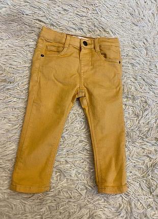 Джинси скіні