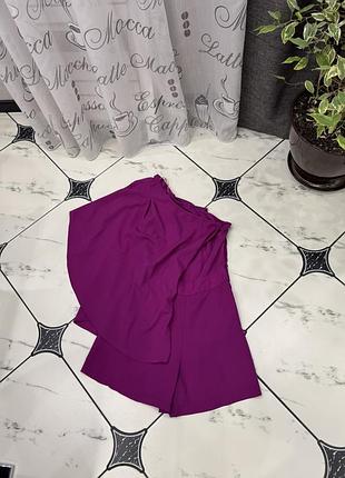 Жіночий фіолетовий комбінезон шортами