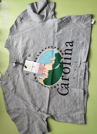 Нова укорочена футболочка