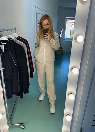 Ангоровий спортивный костюм теплесенький