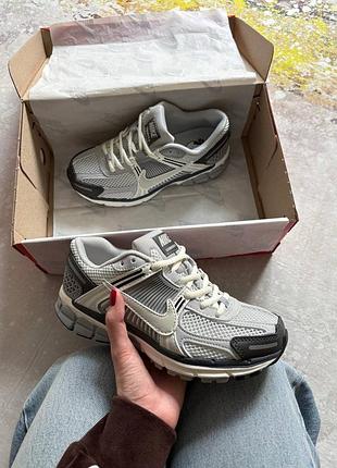 Кроссовки найк nike air zoom vomero 5