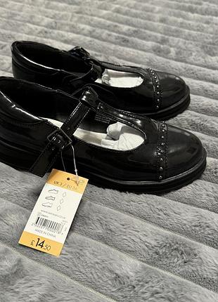 Туфлі matalan 36 розмір устілка 23см балетки змінне взуття