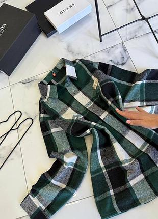 Тепла жіноча кашемірова сорочка в клітинку