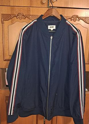 Куртка ветровка с лампасами