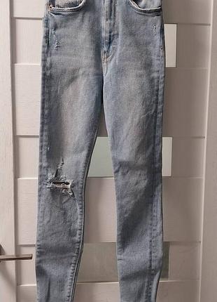 Джинси zara на вік 9-10років турція хорошому стані.