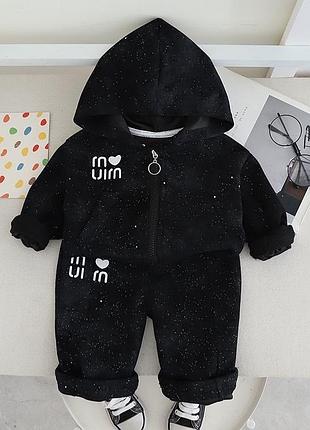 Красивый детский костюм на девочку