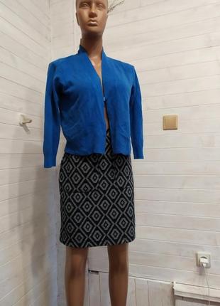 Красивая  мягенькая кофточка из акрила