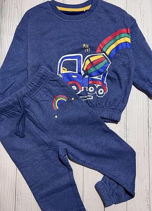 Якісний спортивний костюм benetton з начосом