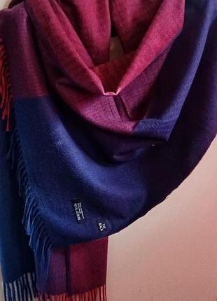 Большой шарф 90% кашемир,10% шерсть от tie rack.