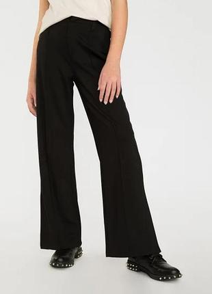 Новые брюки палаццо studio m черного цвета брюки в мелкую полоску