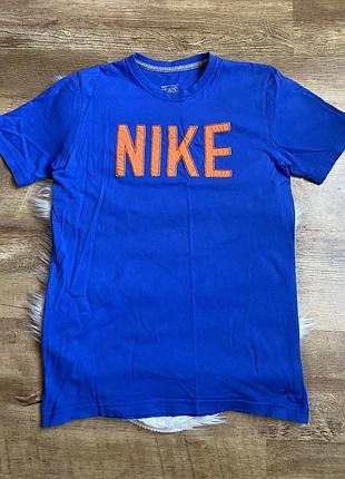 Чоловіча брендова футболка nike