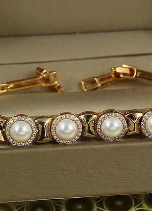 Браслет xuping jewelry пять жемчугов 17 см 9 мм золотистый