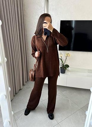 Костюм вʼязаний