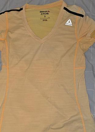 Футболка reebok