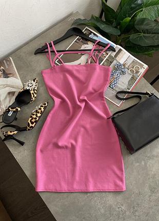 Сукня жіноча міні на бретельках pretty little thing рожева, матеріал пооіестер