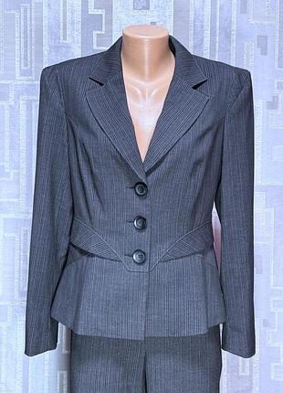 Костюм женский брючный 46-48 размер next серый деловой жакет и брюки