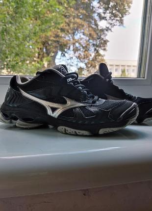 Кроссовки mizuno wave bolt 7 оригинал.
