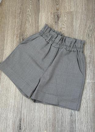 Шорти для дівчинки