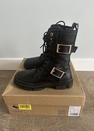 Чоботи утепленні осінні , черевики friboo 31