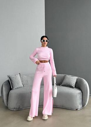 Костюм жіночий