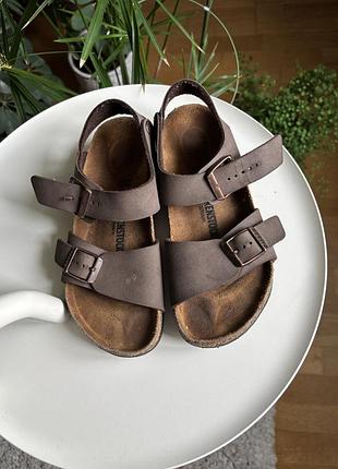 Босоніжки birkenstock 32р