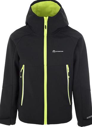 Крута демісезонна куртка софтшелл