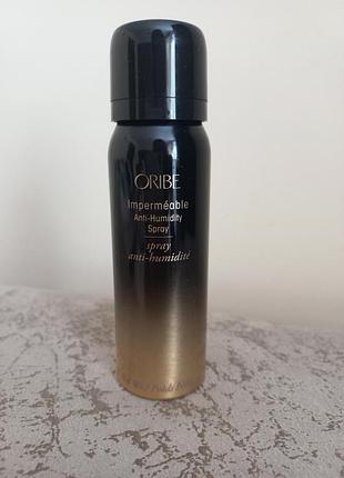 Спрей-захист для ідеальної укладки волосся