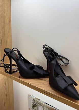 Босоніжки жіночі на підборах misspap