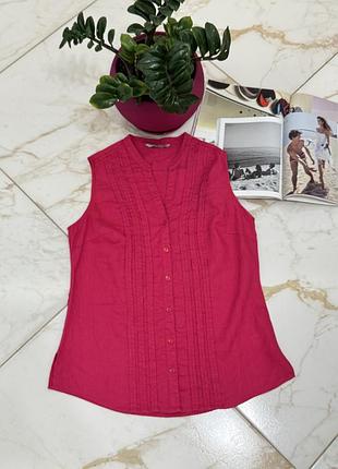Жіноча стильна лляна малинова блуза-майка на ґудзиках