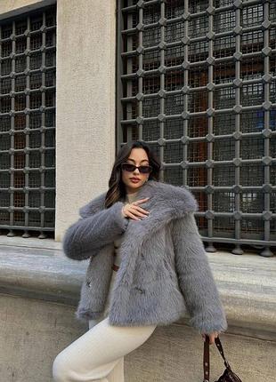 Шуба м‘ягка коротка зі штучного хутра