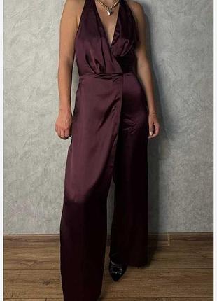 Комбінезон брючний з відкритою спиною