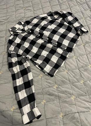 Сорочка жіноча в клітинку, вільного крою укорочена
