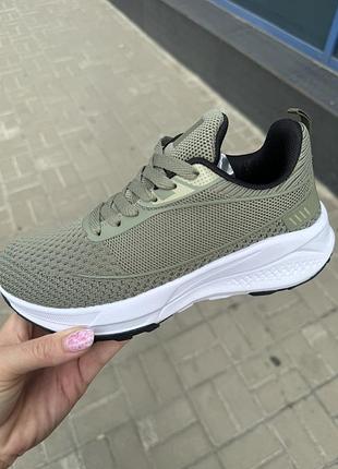 Кроссовки в школу/ спортивний кроссовки