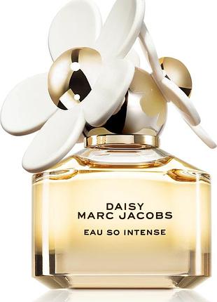 Парфумована вода для жінок marc jacobs daisy eau so intense  30 мл