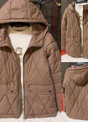 Куртка з капюшоном