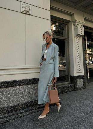 Костюм женский