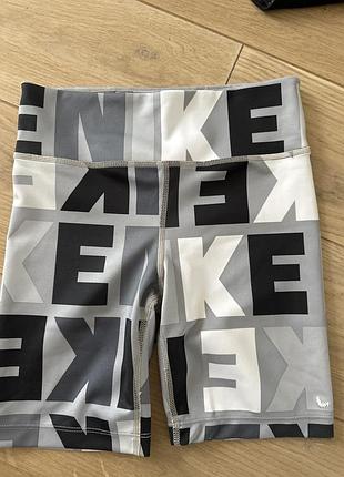 Шорти nike